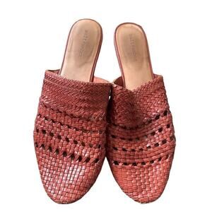Salt & Umber Lily Leather Handwoven Mules in Cognac, Size 10